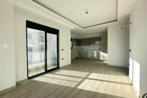 Daire  1+1  Mahmutlar, Antalya, Türkiye №221494