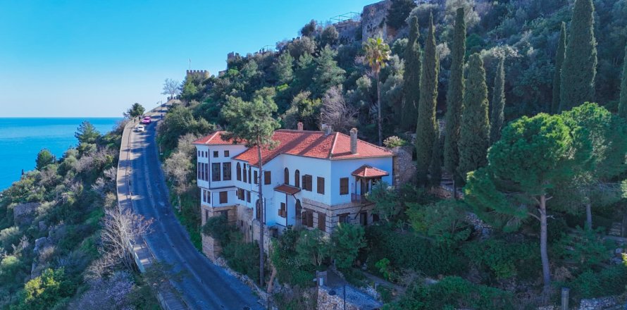 ویلا در Alanya ، ترکیه 8 خوابه ، 873 متر مربع. شماره 221493