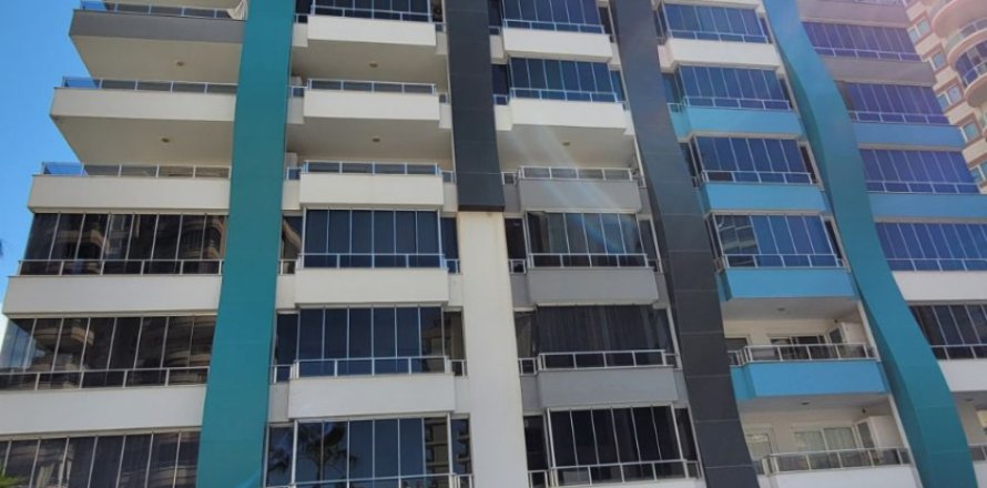 2+1 Apartment in Mahmutlar, Antalya, Turkey No. 227705