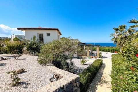 Продажа виллы  в Эсентепе, Гирне, Северный Кипр 3+1, 120м2, №214452 – фото 7