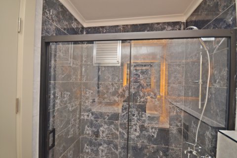 Аренда квартиры  в Аланье, Анталье, Турция 1+1, 75м2, №216748 – фото 5