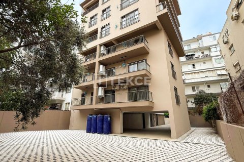 Продажа квартиры  в Измире, Турция 2+1, 101м2, №212703 – фото 3