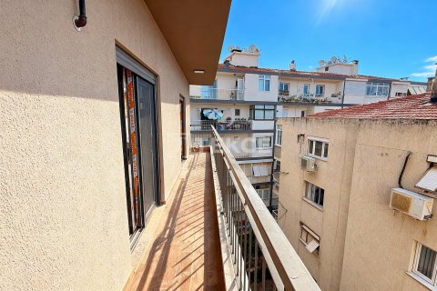 Продажа квартиры  в Измире, Турция 2+1, 101м2, №212703 – фото 16