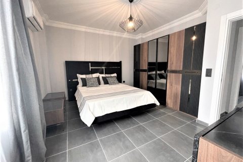 Аренда квартиры  в Аланье, Анталье, Турция 3+1, 160м2, №216542 – фото 13