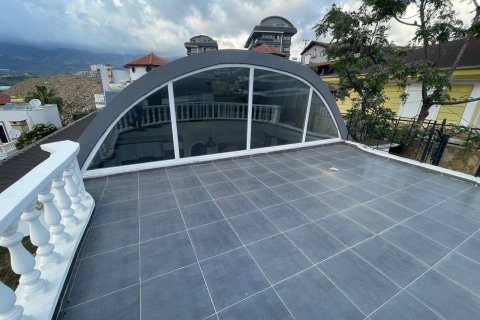 Аренда квартиры  в Аланье, Анталье, Турция 3+1, 160м2, №216542 – фото 19