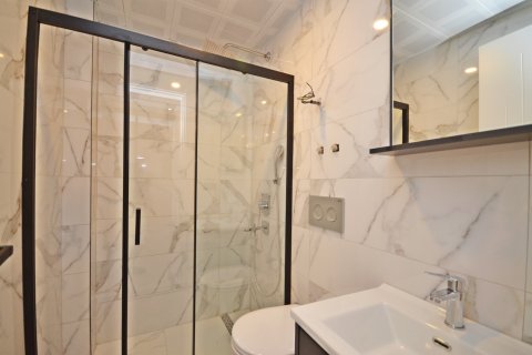 Аренда квартиры  в Аланье, Анталье, Турция 2+1, 75м2, №216538 – фото 26