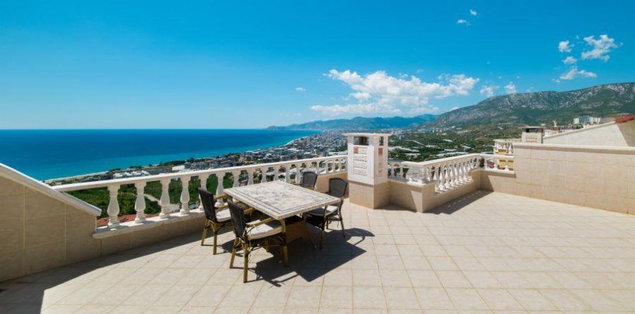 Villa  in Kargicak, Alanya, Antalya, Turkey No. 222423