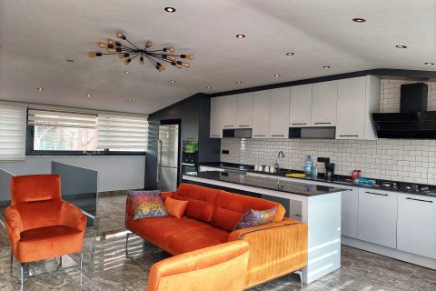 2+1 Wohnung  in Saray, Tekirdag, Türkei Nr. 218699 - 6