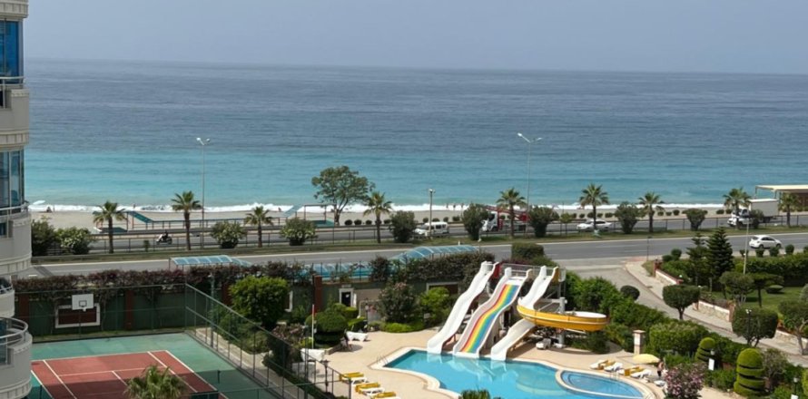 3+1 Leilighet  i Alanya, Antalya, Tyrkia Nr. 223335