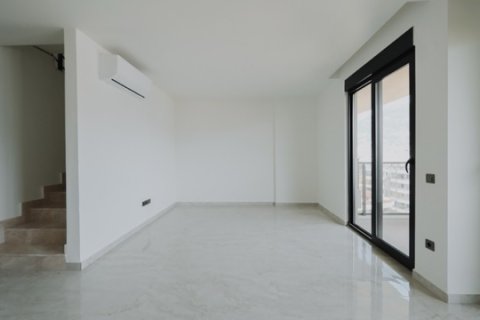 آپارتمان در  Antalya ، ترکیه 2 خوابه ، 105 متر مربع.  شماره 222541 - 22