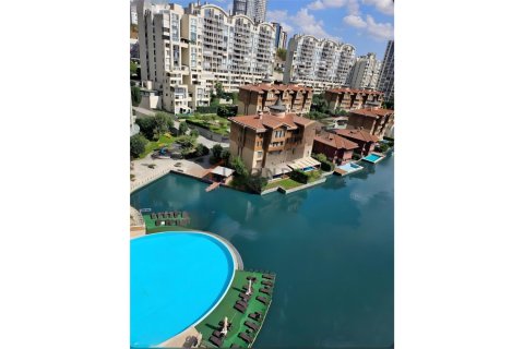 Daire  1+1  Küçükçekmece, İstanbul, Türkiye №224359