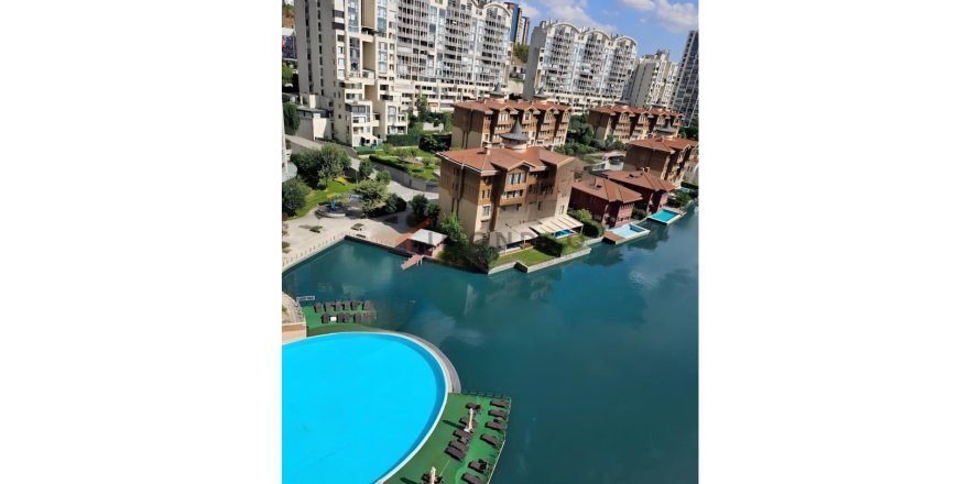 Daire  1+1  Küçükçekmece, İstanbul, Türkiye №224359