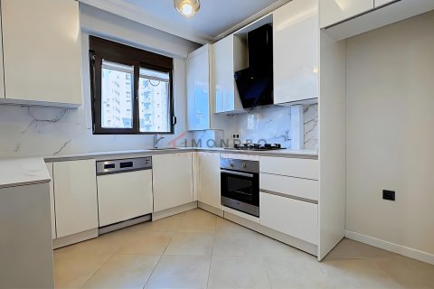 2+1 Leilighet  i Kadikoy, Istanbul, Tyrkia Nr. 224360 - 28