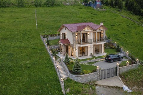 Вилла 2+1 в Акчаабате, Трабзон, Турция №228469