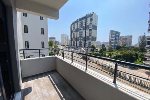Продажа квартиры  в Мерсине, Турция 1+1, 65м2, №227771 – фото 11