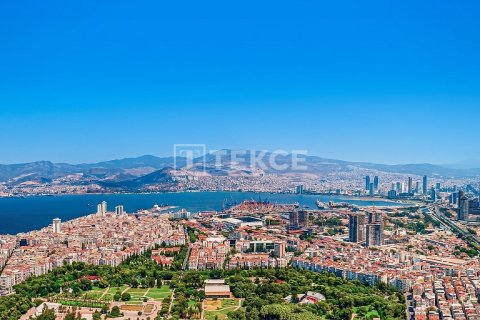 3+1 Lägenhet  i Izmir, Turkiet Nr. 221596 - 2