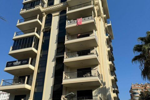2+1 Wohnung  in Mahmutlar, Antalya, Türkei Nr. 237971