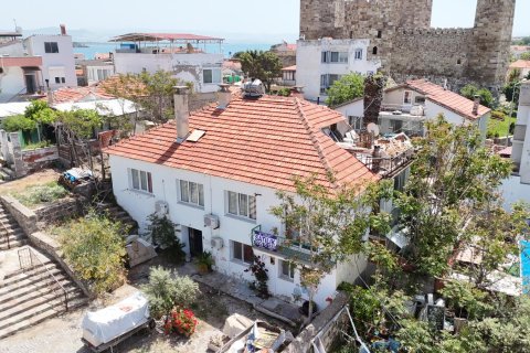 5+4 Villa  in Dikili, Izmir, Turkey No. 225501
