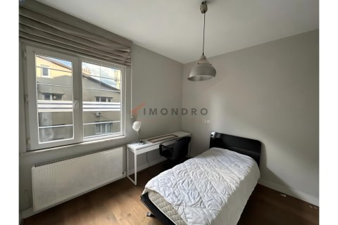2+1 Wohnung  in Besiktas, Istanbul, Türkei Nr. 226886 - 8