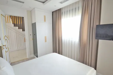 آپارتمان در  Dosemealti ، ترکیه 6 خوابه ، 480 متر مربع.  شماره 223912 - 2