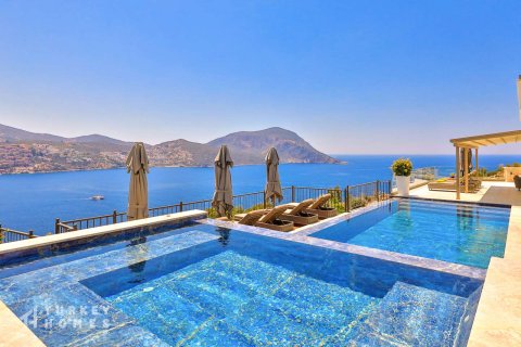 ویلا در  Kalkan ، ترکیه 5 خوابه ، 300 متر مربع.  شماره 233195