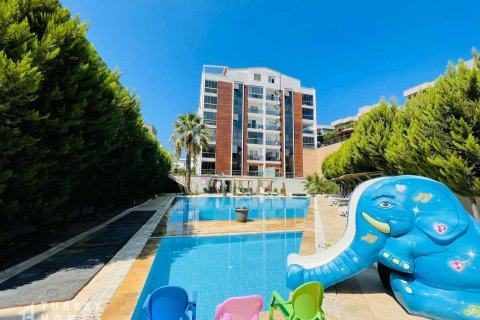 3+1 Wohnung in Kusadasi, Aydin, Türkei Nr. 233190 - 2