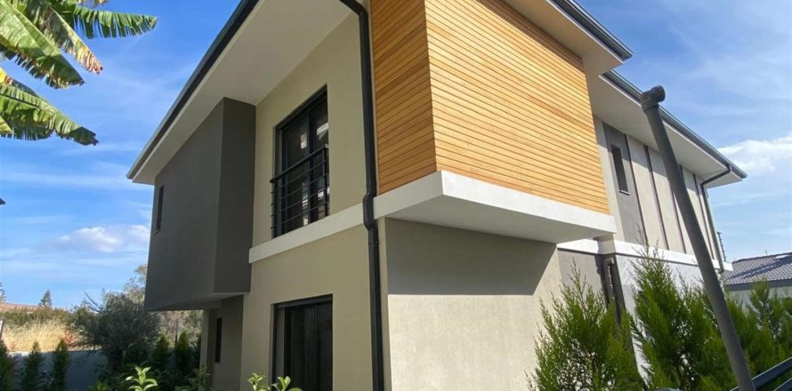 5+1 Villa  in Cesme, Izmir, Türkei Nr. 233193