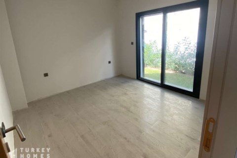 5+1 Villa  in Cesme, Izmir, Türkei Nr. 233193 - 12