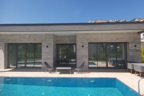 5+1 Villa  i Bodrum, Mugla, Tyrkiet Nr. 212354 - 1