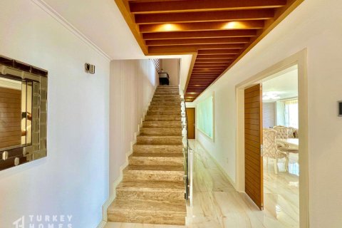 ویلا در Alanya ، ترکیه 4 خوابه ، 270 متر مربع. شماره 232946 - 6