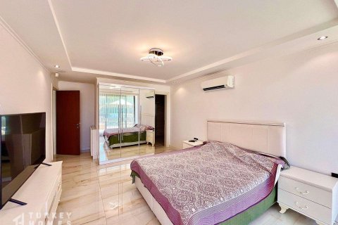 ویلا در Alanya ، ترکیه 4 خوابه ، 270 متر مربع. شماره 232946 - 10