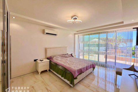 ویلا در Alanya ، ترکیه 4 خوابه ، 270 متر مربع. شماره 232946 - 11