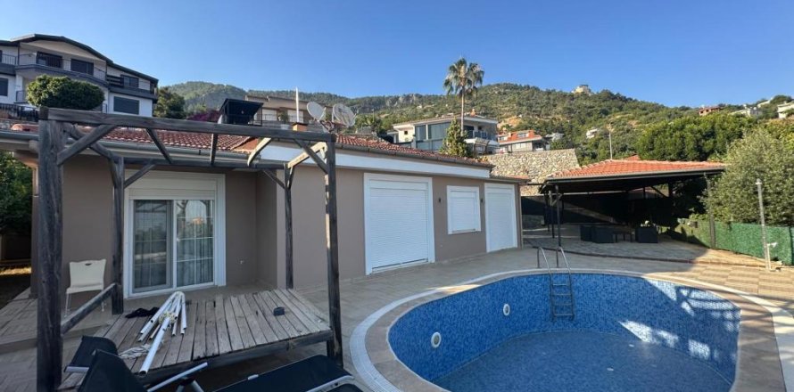 Villa in Oba, Antalya, Türkei Nr. 237472