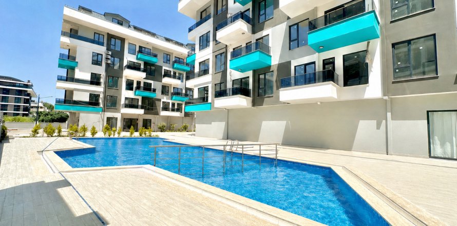 Квартира  2-х ком. в Аланье, Анталья, Турция №224468