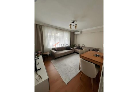 3+1 Apartment  in Fatih, Istanbul, Turkey No. 226881