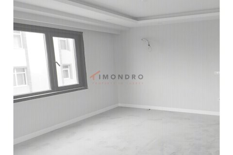 2+1 Apartment  in Fatih, Istanbul, Turkey No. 226882
