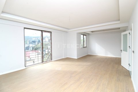 5+1 Lägenhet i Mudanya, Bursa, Turkiet Nr. 219977 - 12