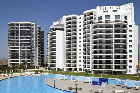 2+1 Lägenhet  i Long Beach, Iskele,  Nr. 213990 - 9