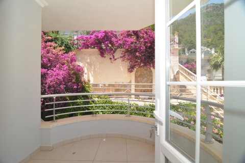 Daire  3+1  Alanya, Antalya, Türkiye №213123 - 24