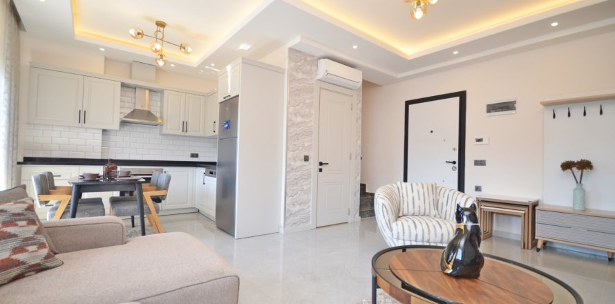 Daire  2+1  Alanya, Antalya, Türkiye №216656