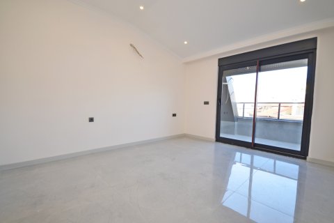 2+1 Lejlighed  i Alanya, Antalya, Tyrkiet Nr. 216652 - 2