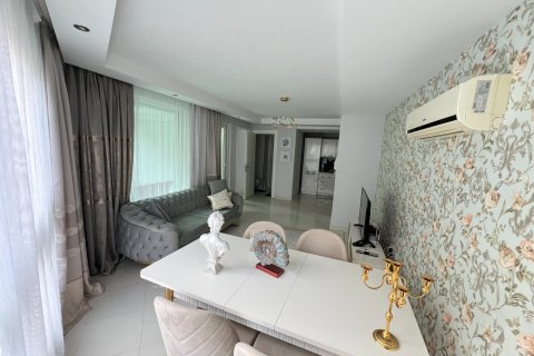 Аренда квартиры  в Аланье, Анталье, Турция 1+1, 65м2, №216655 – фото 17