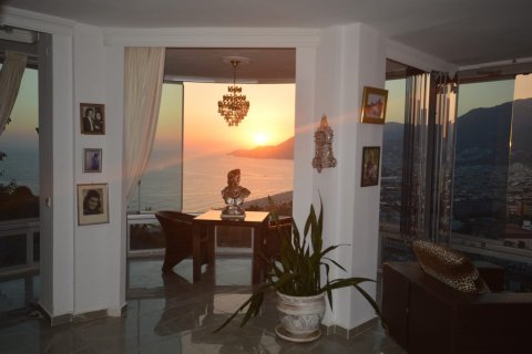 Продажа виллы  в Анталье, Турция 5+1, 360м2, №222939 – фото 17