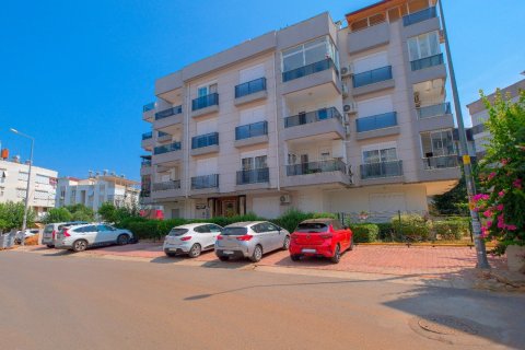3+1 Wohnung in Konyaalti, Antalya, Türkei Nr. 212030 - 1