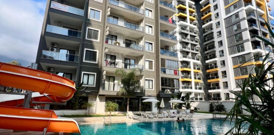 2+1 Wohnung in Mahmutlar, Antalya, Türkei Nr. 237663