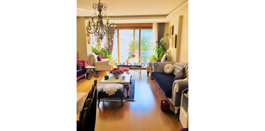 3+1 Leilighet  i Besiktas, Istanbul, Tyrkia Nr. 215316