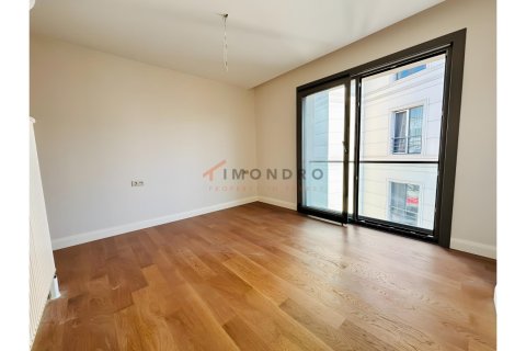 Apartment for sale  in Besiktas, Istanbul, Turkey, 5 bedrooms, 214m2, No. 215315 – photo 14