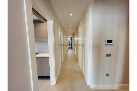 Apartment for sale  in Besiktas, Istanbul, Turkey, 5 bedrooms, 214m2, No. 215315 – photo 7