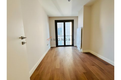 Apartment for sale  in Besiktas, Istanbul, Turkey, 5 bedrooms, 214m2, No. 215315 – photo 11