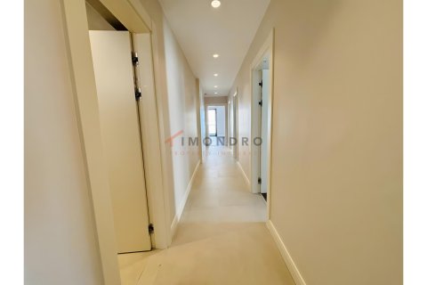 Apartment for sale  in Besiktas, Istanbul, Turkey, 5 bedrooms, 214m2, No. 215315 – photo 8